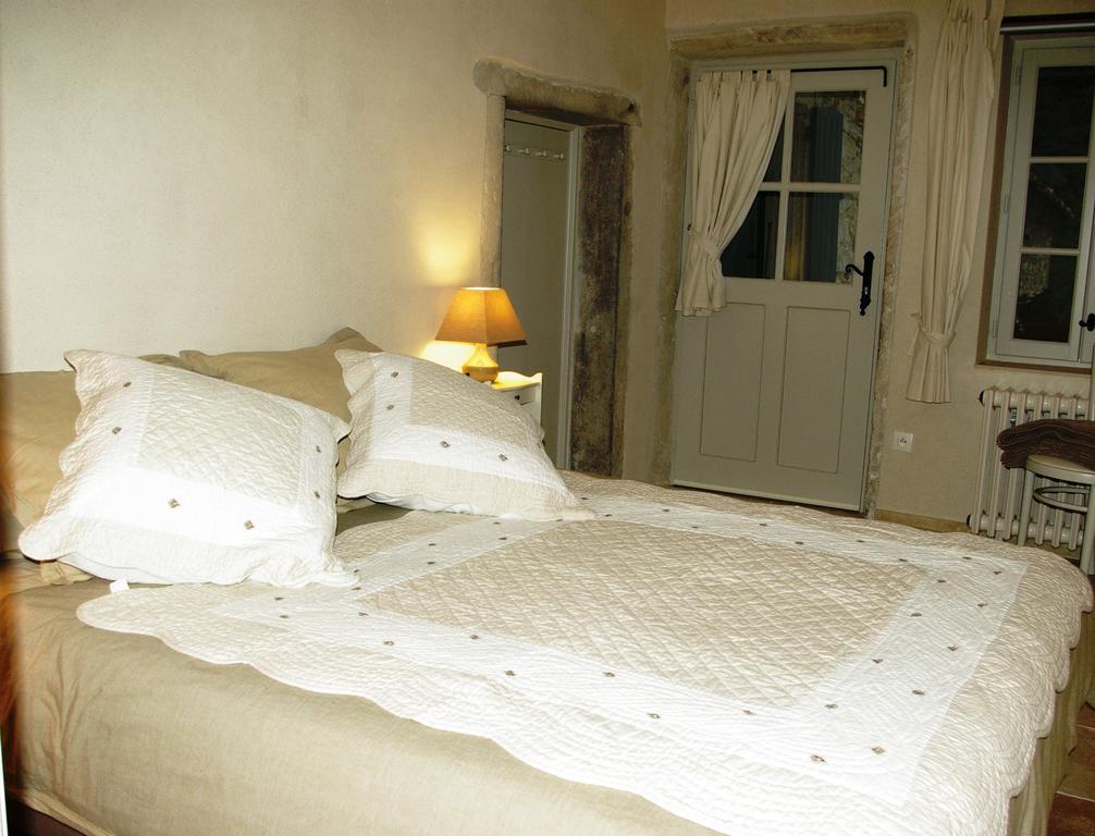 Bed and Breakfast Le Mas De La Fontaine Le Pegue Exteriér fotografie