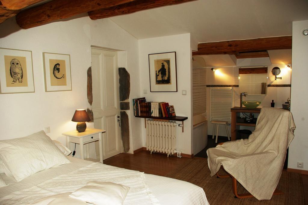 Bed and Breakfast Le Mas De La Fontaine Le Pegue Exteriér fotografie